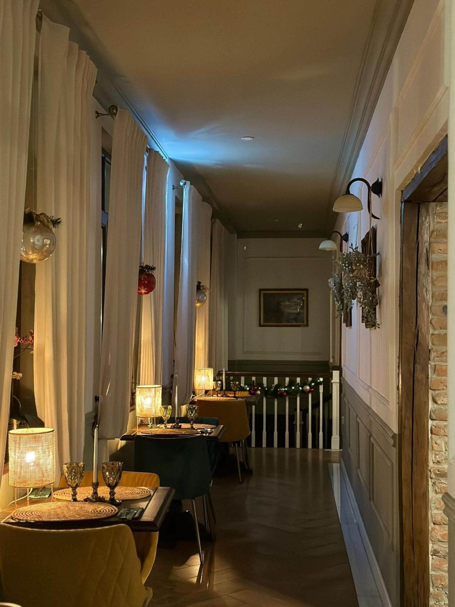 Hotel La Fontaine Hunedoara Zewnętrze zdjęcie